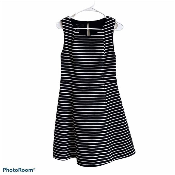 I.N.C. Black and‎ White Striped Flare Mini Dress-M - Picture 1 of 9